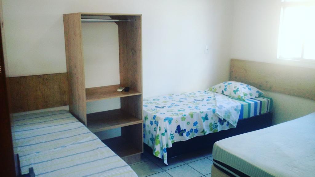 Dormitorio Canarinho Гояния Экстерьер фото